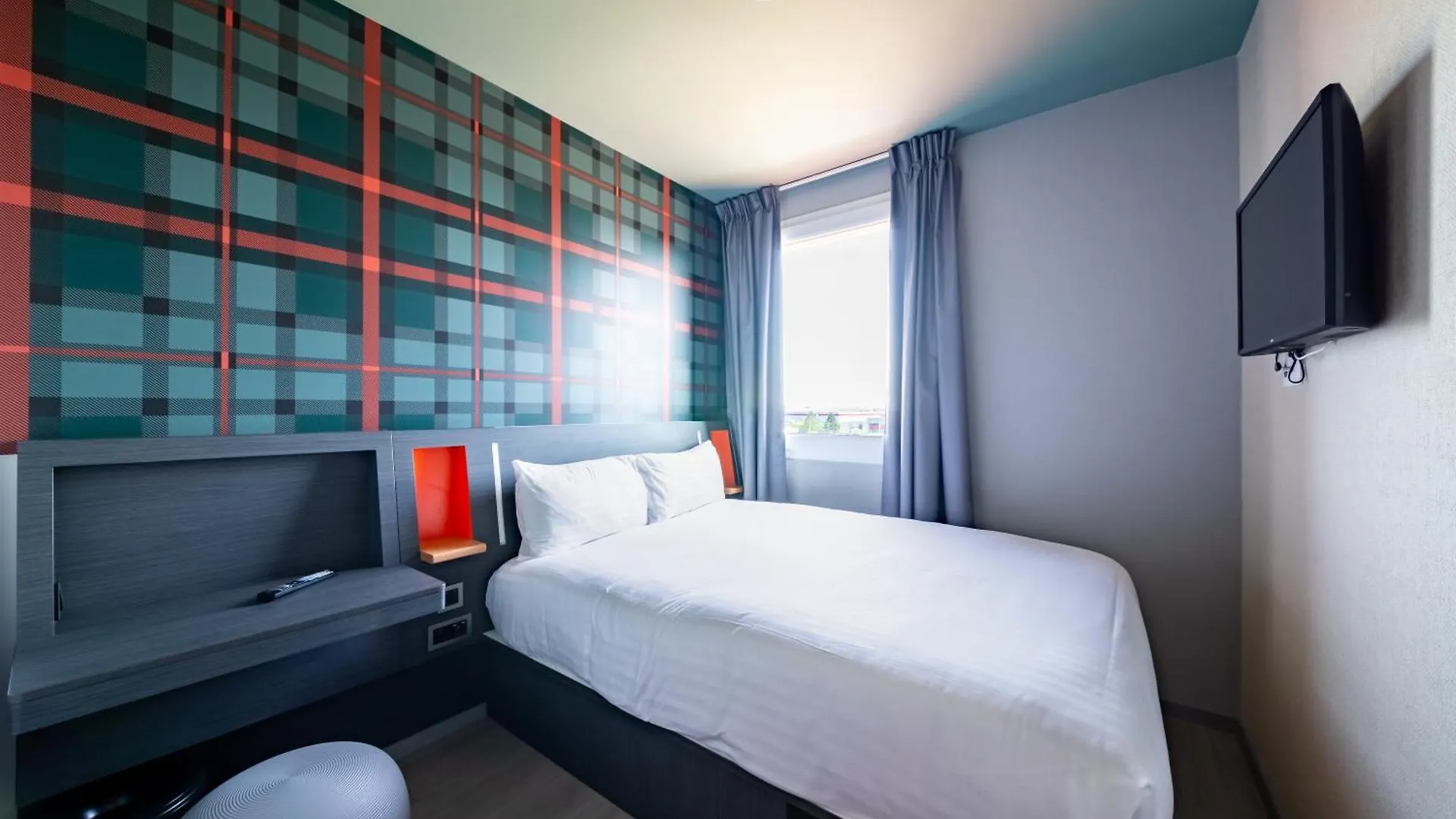 Easyhotel Paris Charles De Gaulle Villepinte Tremblay-en-France