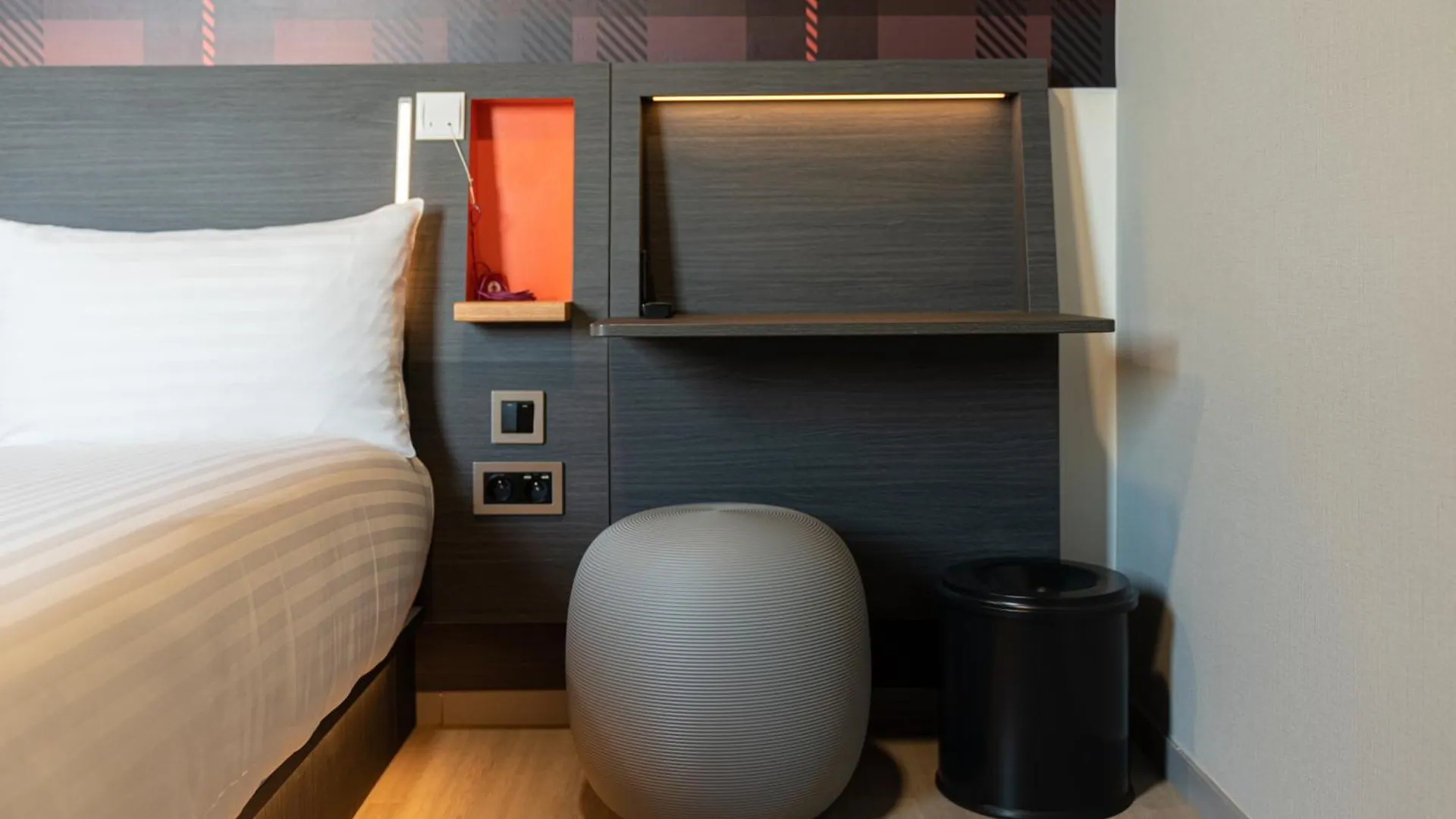 Easyhotel Paris Charles De Gaulle Villepinte Tremblay-en-France France